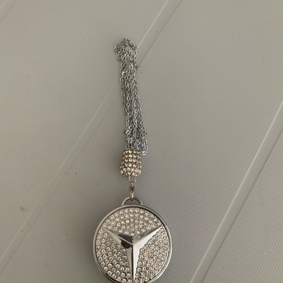 Mercedes Benz Women’s KeyChain Pendant - Picture 3 of 3